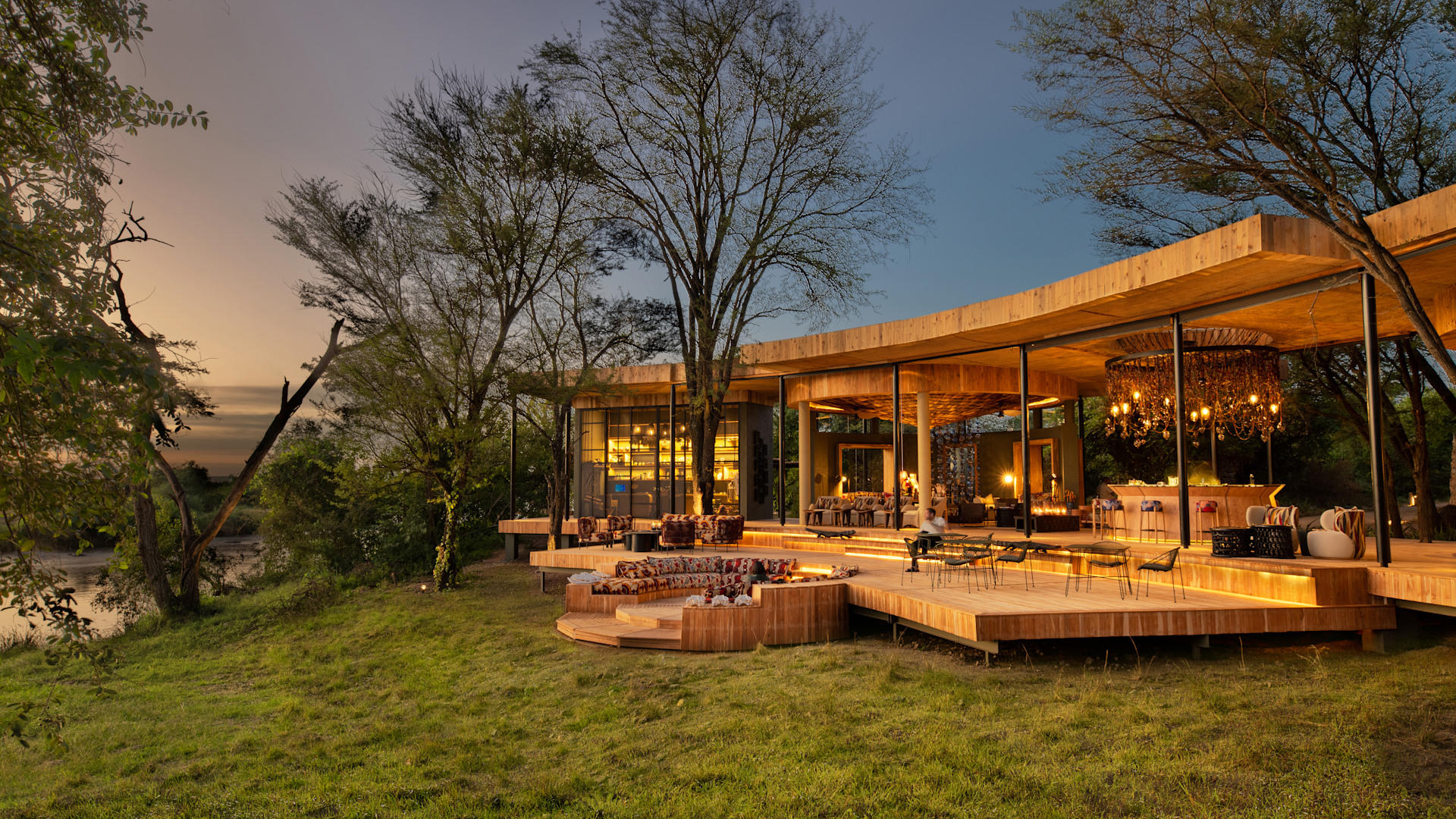Tanzania Grumeti Serengeti River Lodge beside the river